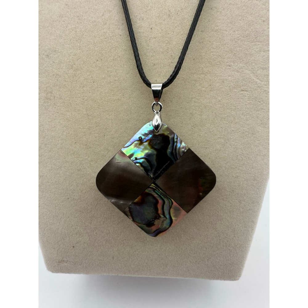 Black Iridescent Abalone Shell Pendant Necklace - Picture 7 of 8
